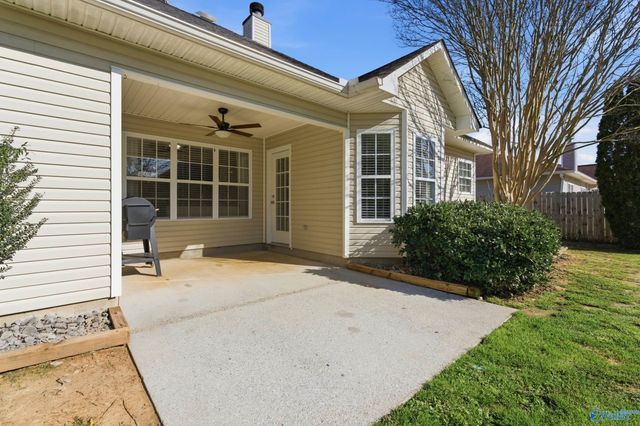 608 Wade Road SE, Owens Cross Roads, AL 35763