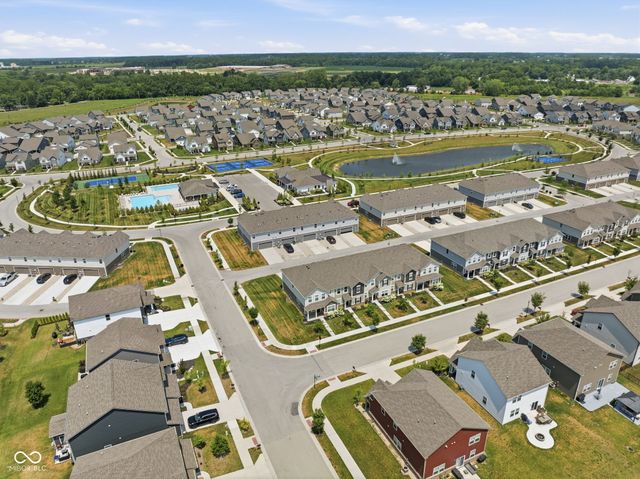 2068 Rowena Lane, Westfield, IN 46074