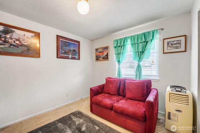 17415 128 Avenue SE, Renton, WA 98058