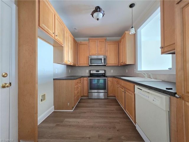 4293 Lumsden Lane, High Point, NC 27265