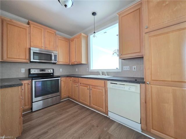 4293 Lumsden Lane, High Point, NC 27265