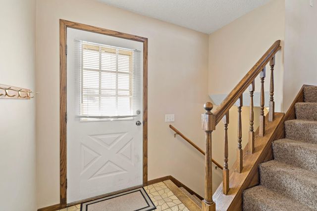 15335 Valley View Drive, Savage, MN 55378