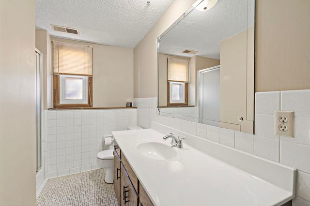 15335 Valley View Drive, Savage, MN 55378