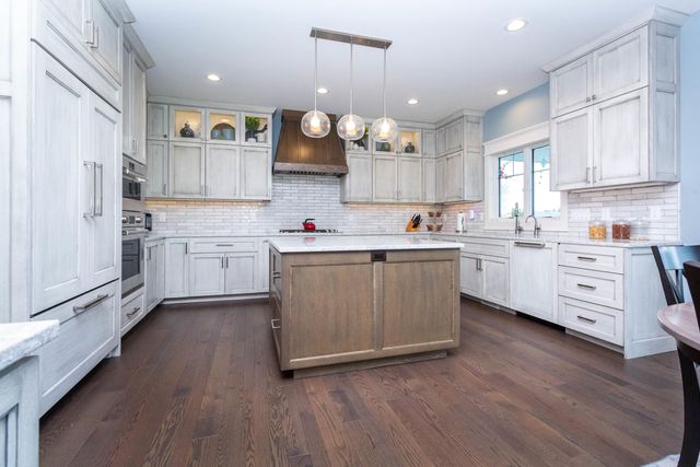 1213 Ripley Road, Linden, MI 48451