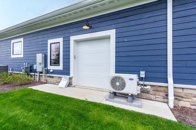 1213 Ripley Road, Linden, MI 48451