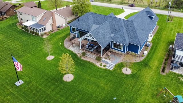 1213 Ripley Road, Linden, MI 48451