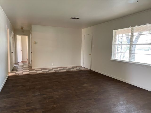 202 N 5th Street, Midlothian, TX 76065