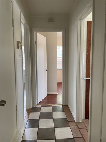 202 N 5th Street, Midlothian, TX 76065
