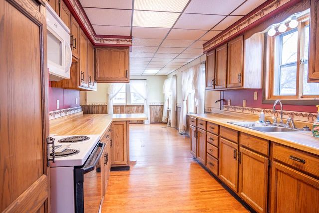 314 W Street Street, Mauston, WI 53948