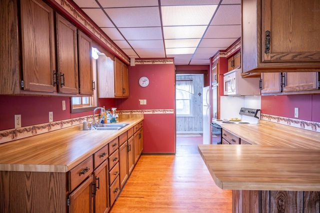 314 W Street Street, Mauston, WI 53948