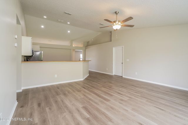 3159 WAVERING Lane, Middleburg, FL 32068