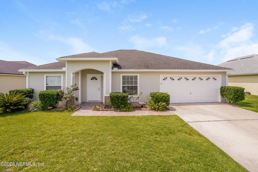 3159 WAVERING Lane, Middleburg, FL 32068