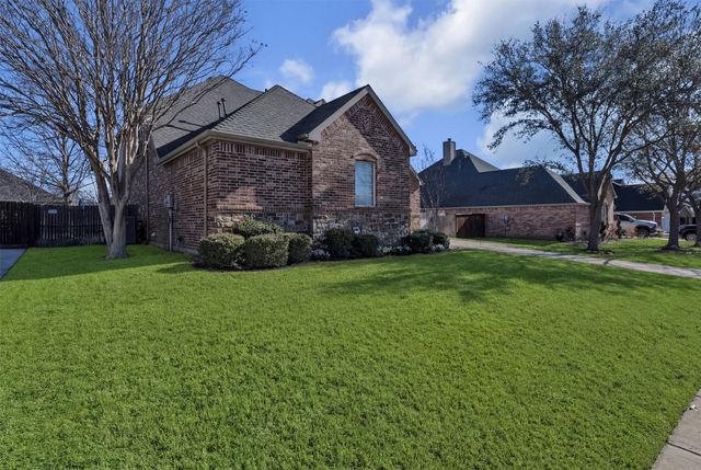 1606 Mallard Circle, Mansfield, TX 76063