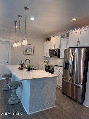 27 Mangrove Street, Hilton Head Island, SC 29926