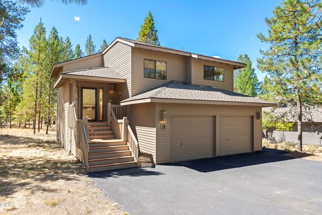 17855 Lava Butte Lane, Sunriver, OR 97707