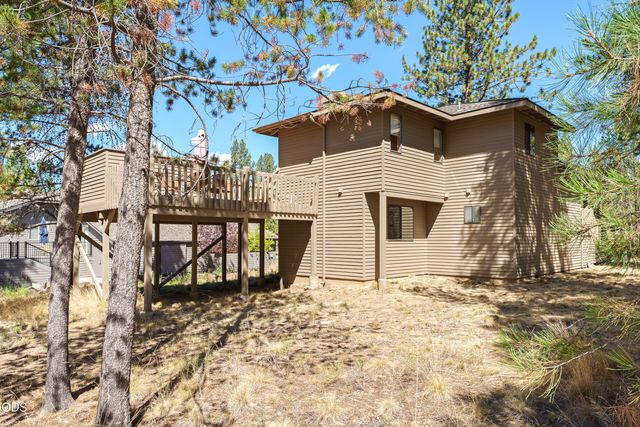 17855 Lava Butte Lane, Sunriver, OR 97707
