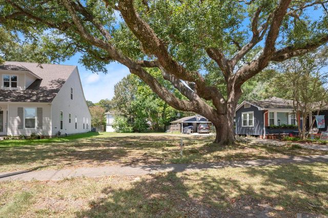 1542 S Eugene St, Baton Rouge, LA 70806