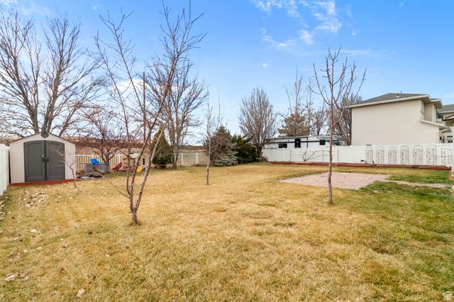 1089 S TOPAZ RD, Saratoga Springs, UT 84045