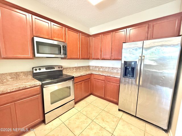 3683 HARTSFIELD FOREST Circle, Jacksonville, FL 32277