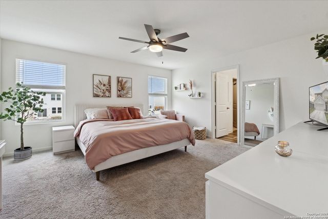 5639 Pearl Meadow, Converse, TX 78109