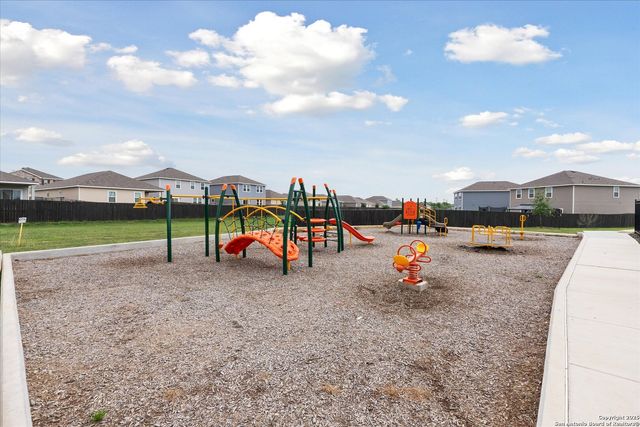 5639 Pearl Meadow, Converse, TX 78109