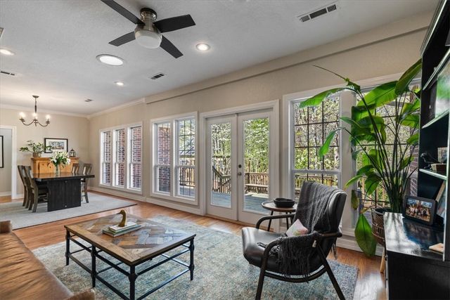 6114 W Jana Place, Fayetteville, AR 72704