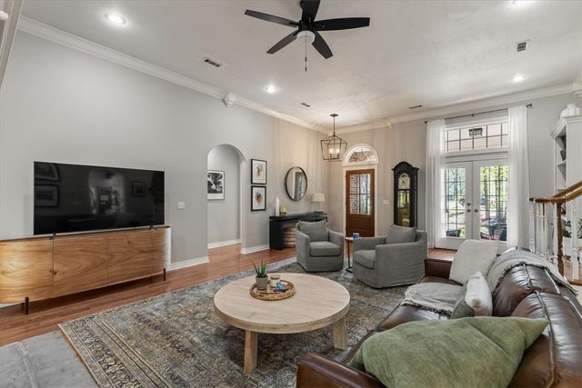6114 W Jana Place, Fayetteville, AR 72704