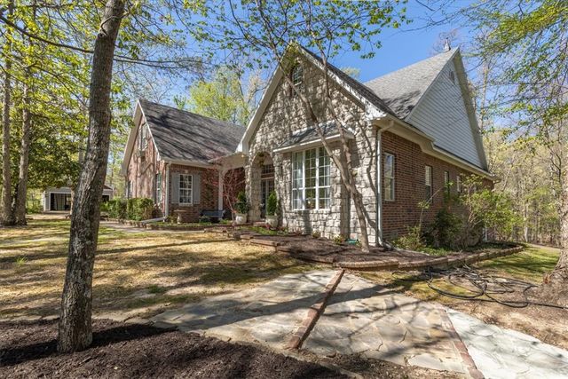 6114 W Jana Place, Fayetteville, AR 72704