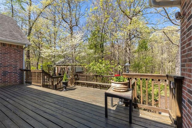 6114 W Jana Place, Fayetteville, AR 72704