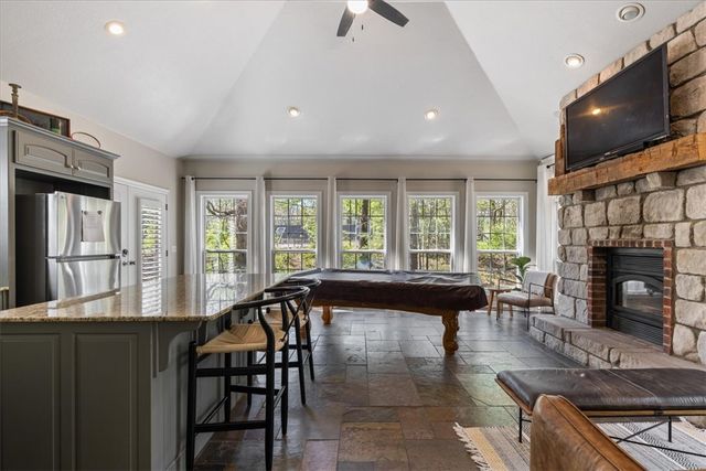 6114 W Jana Place, Fayetteville, AR 72704