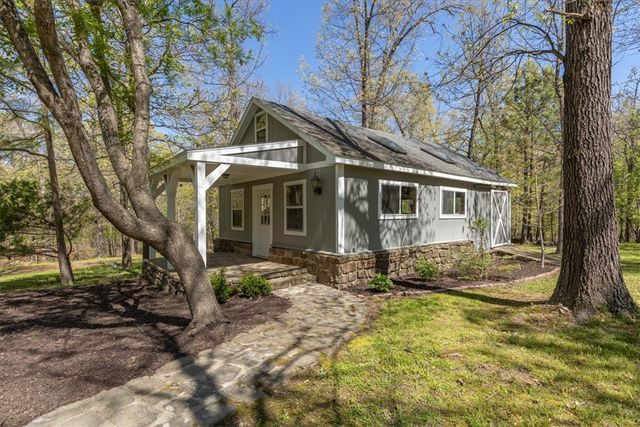 6114 W Jana Place, Fayetteville, AR 72704