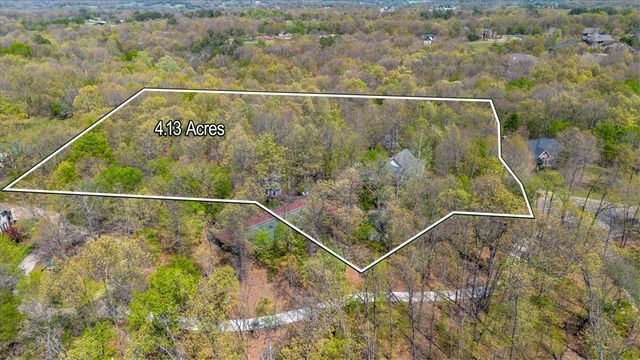 6114 W Jana Place, Fayetteville, AR 72704