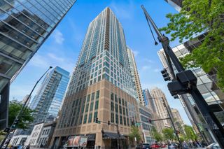 2 E Erie Street 3014, Chicago, IL 60611