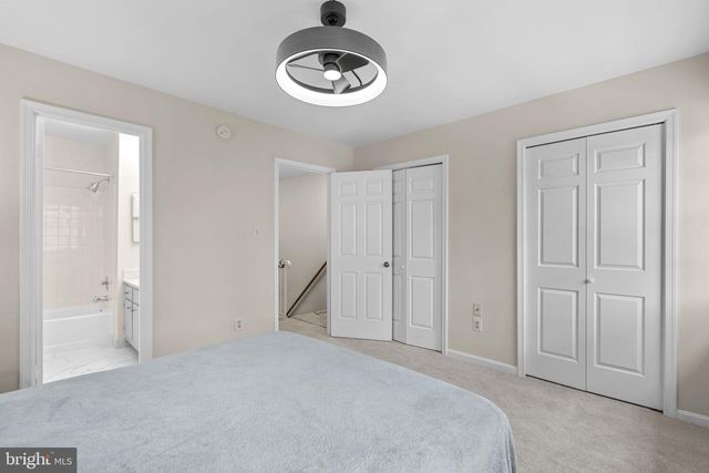 938 S ROLFE ST, Arlington, VA 22204