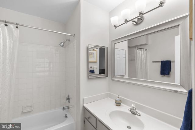 938 S ROLFE ST, Arlington, VA 22204