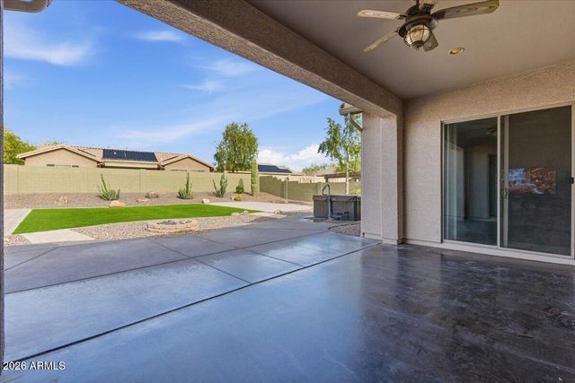 4924 W SILVA Drive, New River, AZ 85087