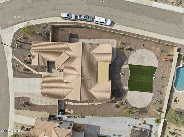 4924 W SILVA Drive, New River, AZ 85087