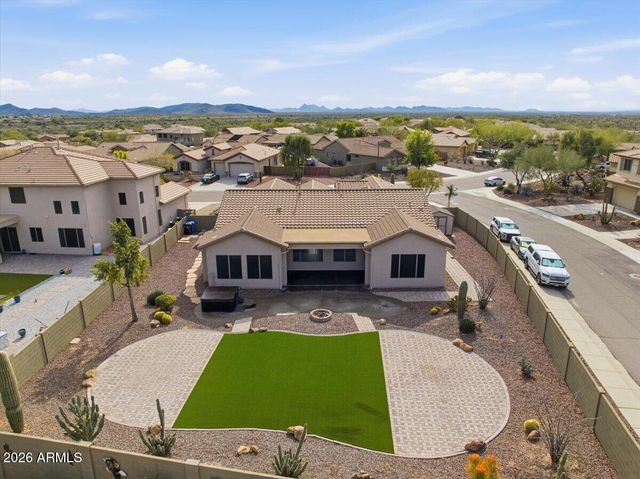 4924 W SILVA Drive, New River, AZ 85087