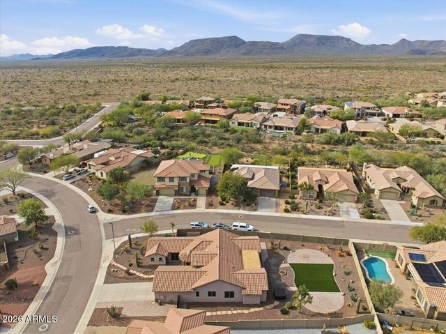 4924 W SILVA Drive, New River, AZ 85087