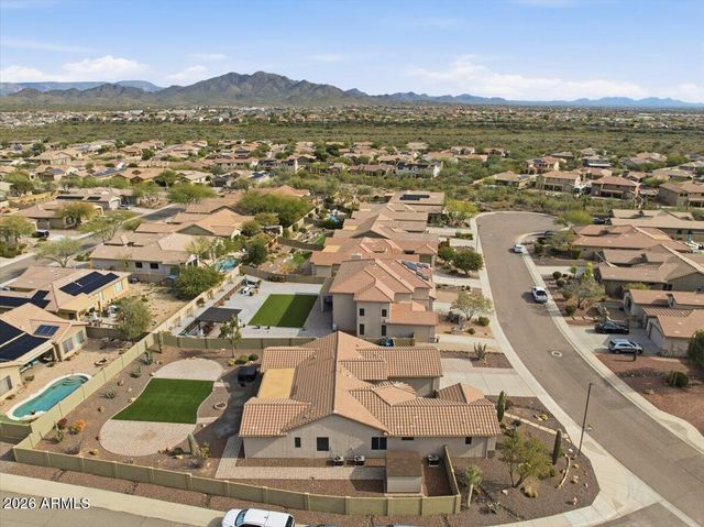 4924 W SILVA Drive, New River, AZ 85087