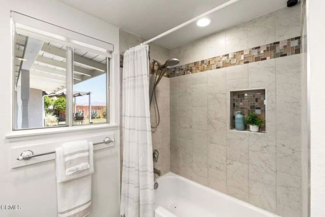 438 E View Drive, Santa Paula, CA 93060