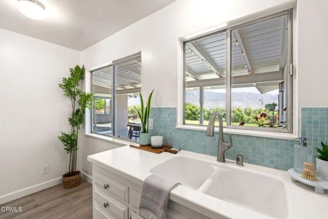 438 E View Drive, Santa Paula, CA 93060