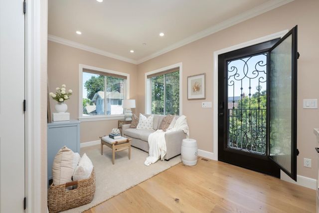30 16th Avenue, San Mateo, CA 94402