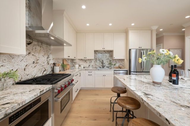 30 16th Avenue, San Mateo, CA 94402