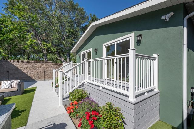 30 16th Avenue, San Mateo, CA 94402