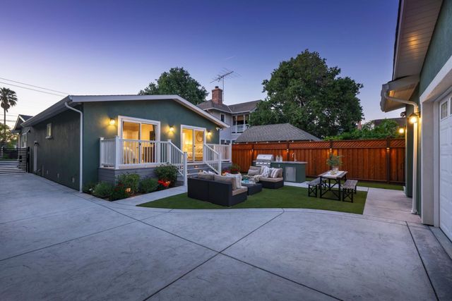 30 16th Avenue, San Mateo, CA 94402
