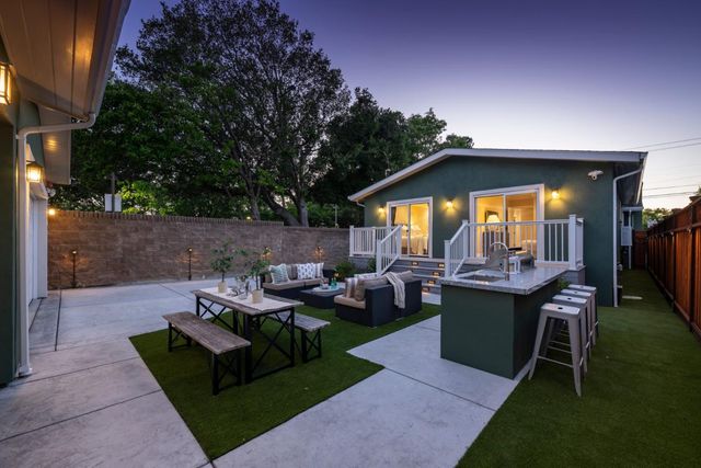 30 16th Avenue, San Mateo, CA 94402