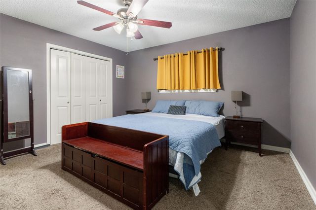 102 N Bow Drive, Jones Creek, TX 77541