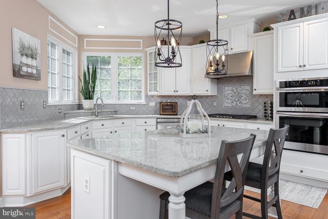 113 ERICA CT, Swedesboro, NJ 08085