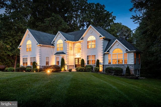 113 ERICA CT, Swedesboro, NJ 08085